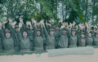 置信集團20周年(nián)微(wēi)電(diàn)影(yǐng)《青春不(bù)留白(bái)》